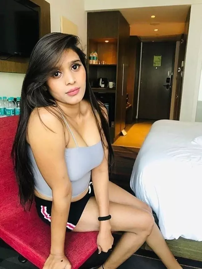 कॉल गर्ल्स सर्विस  अमदालावलासा